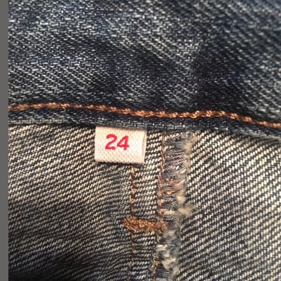 LEVIS WOMEN'S HIGH WAISTED SEAMED MINI SKIRT - Picture 8 of 8